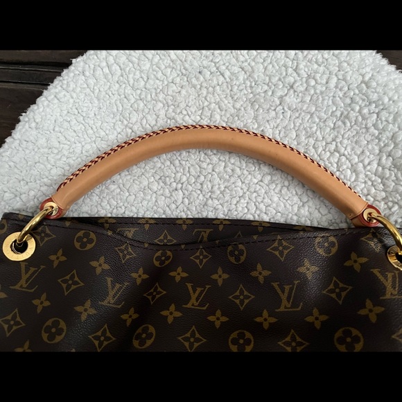 Louis Vuitton Artsy - Picture 5 of 11